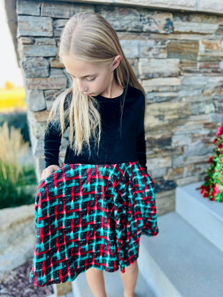 Long Sleeve Velvet Plaid Holiday Dress